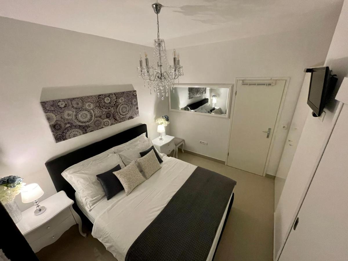 Central Square Guest House Zadar Exterior foto